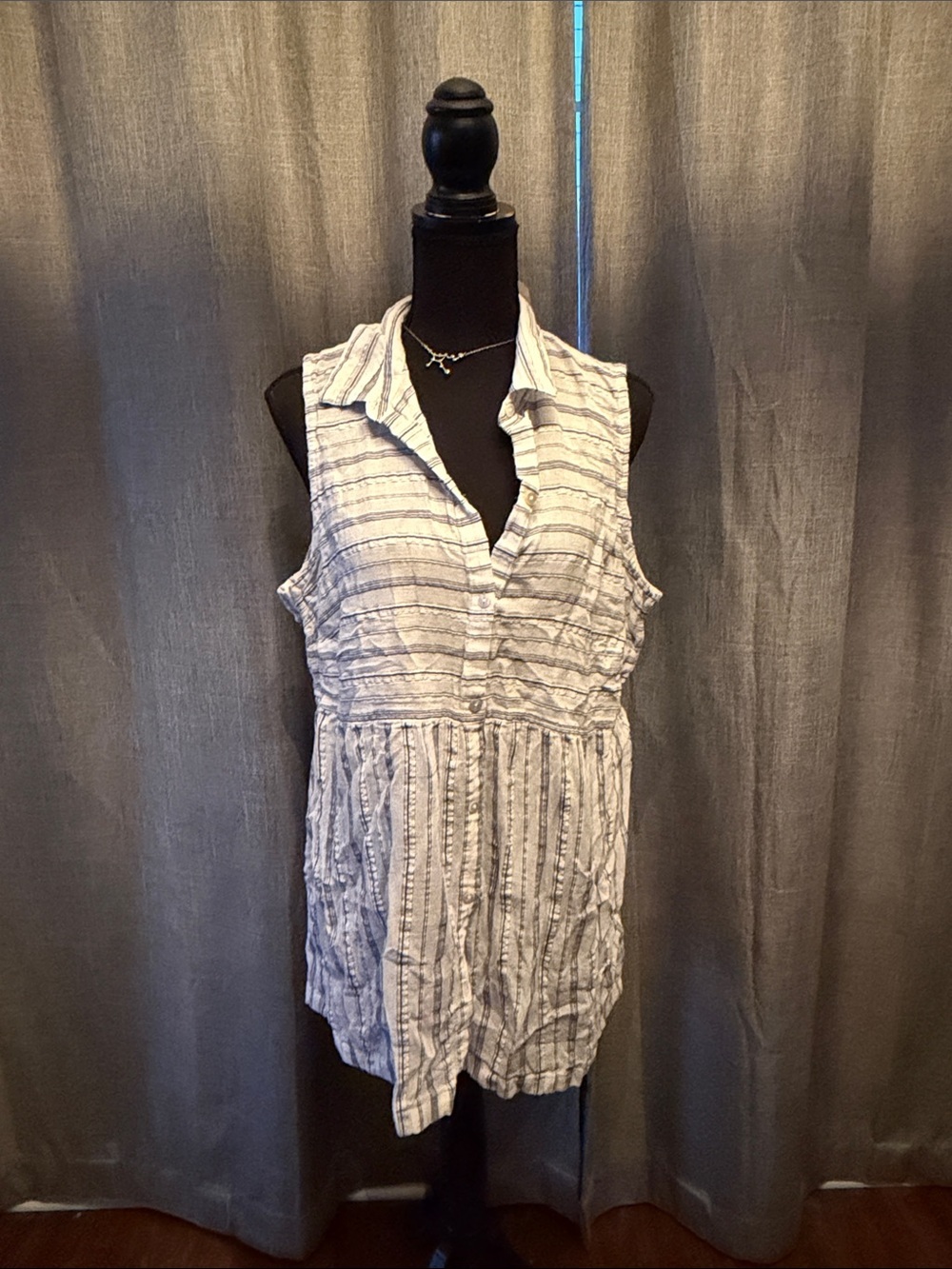 J. Jill Sleeveless Tunic in White with Gray Stripes